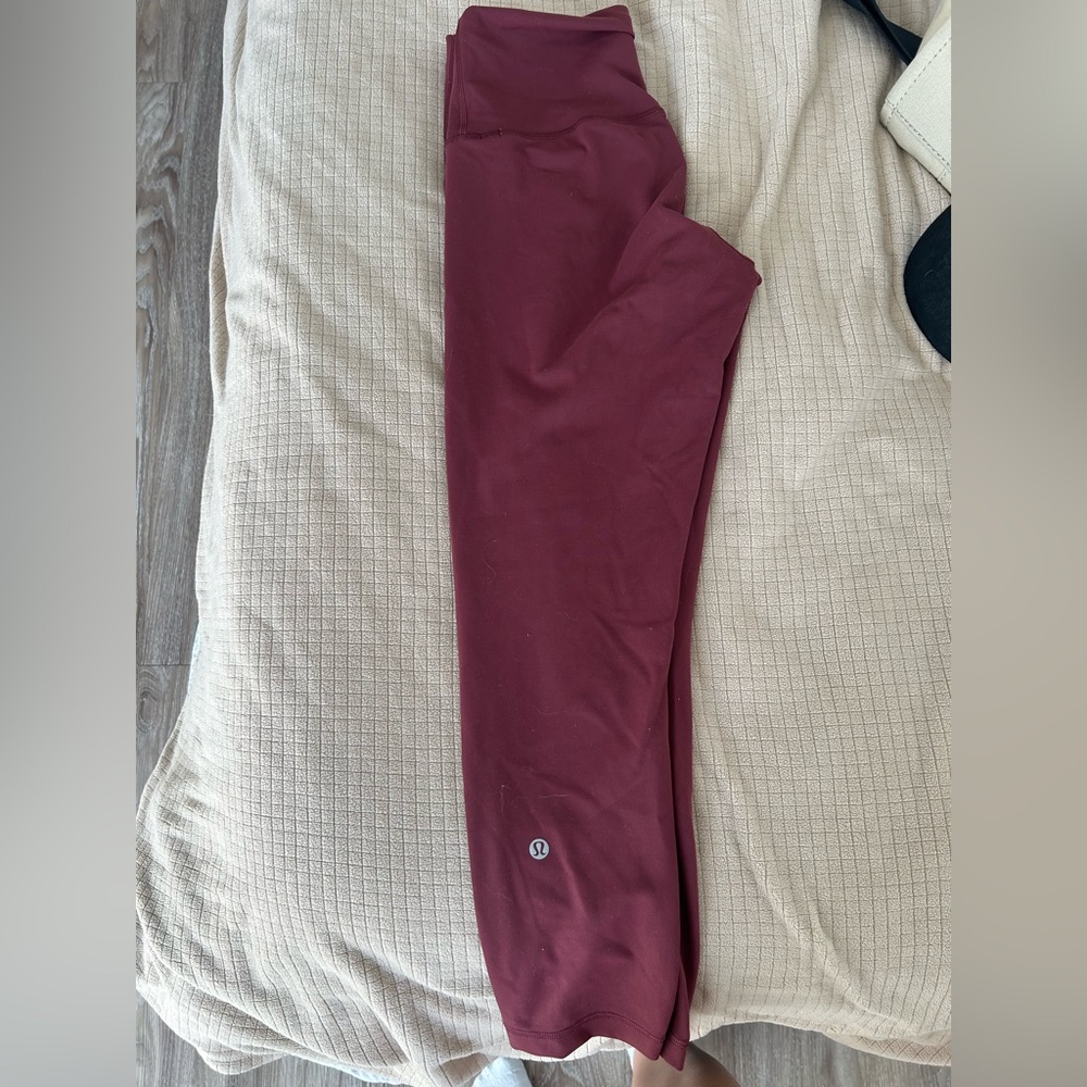 Lululemon Maroon Leggings 23 Inch Wunder Train